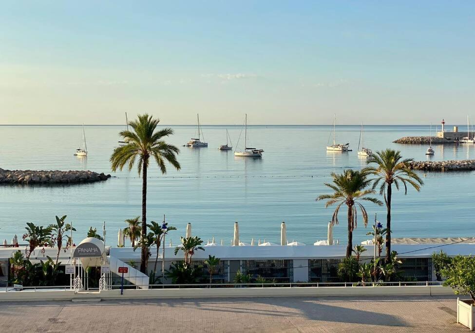 Le Garavan-Vue Mer-Plage-Clim-Terrasse Ментона Экстерьер фото